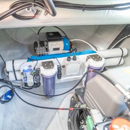 Figure 9 Boat watermaker.
