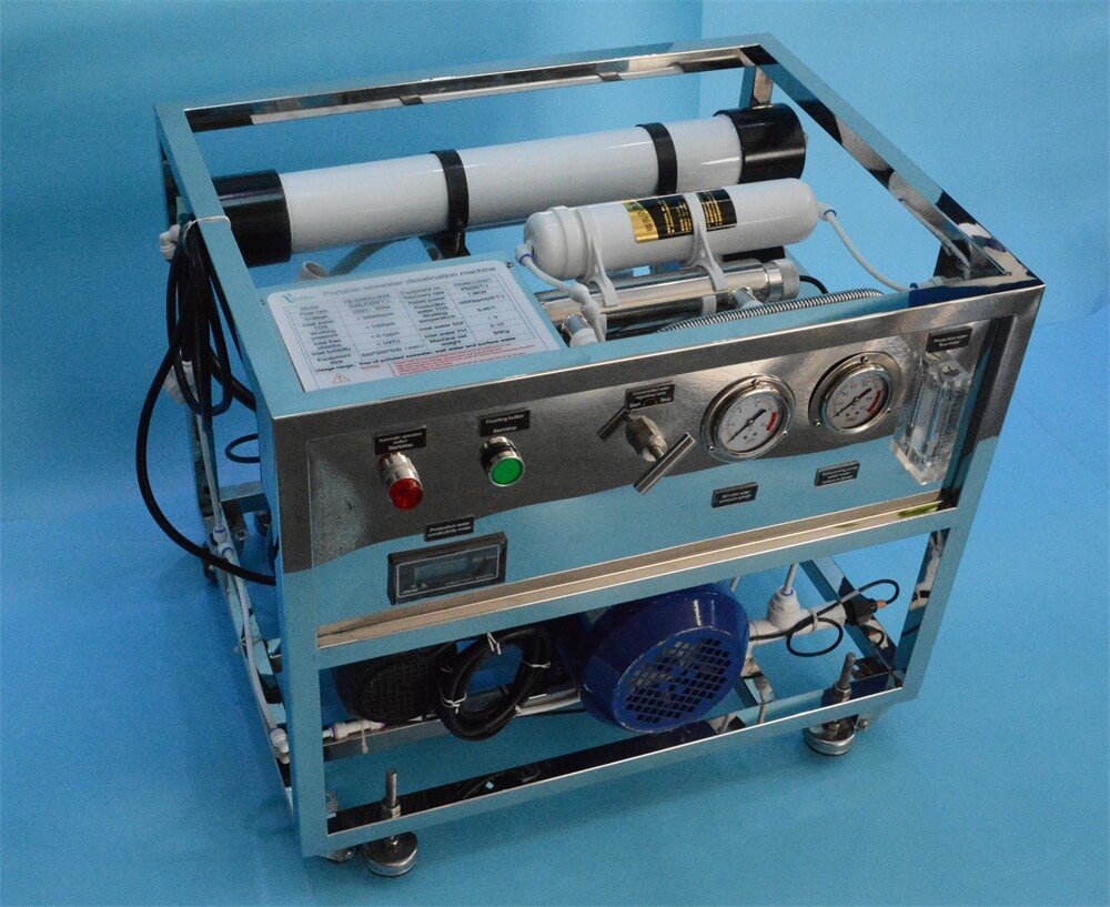 Figure 1 personal desalination system.