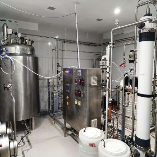 Figure 7 RO pharmaceutical water systems.