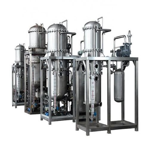 Figure 1 Industrial evaporator.