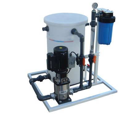 Figure 4 Membrane cleaning unit.