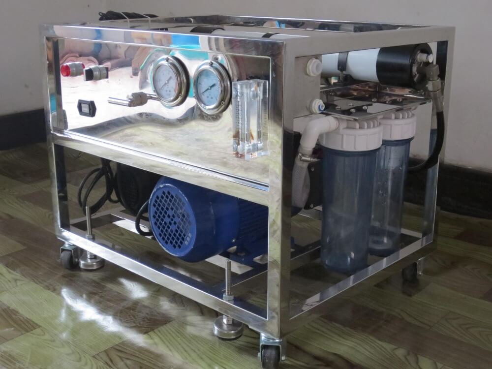 Figure 8 750 LPH brackish water desalination unit.