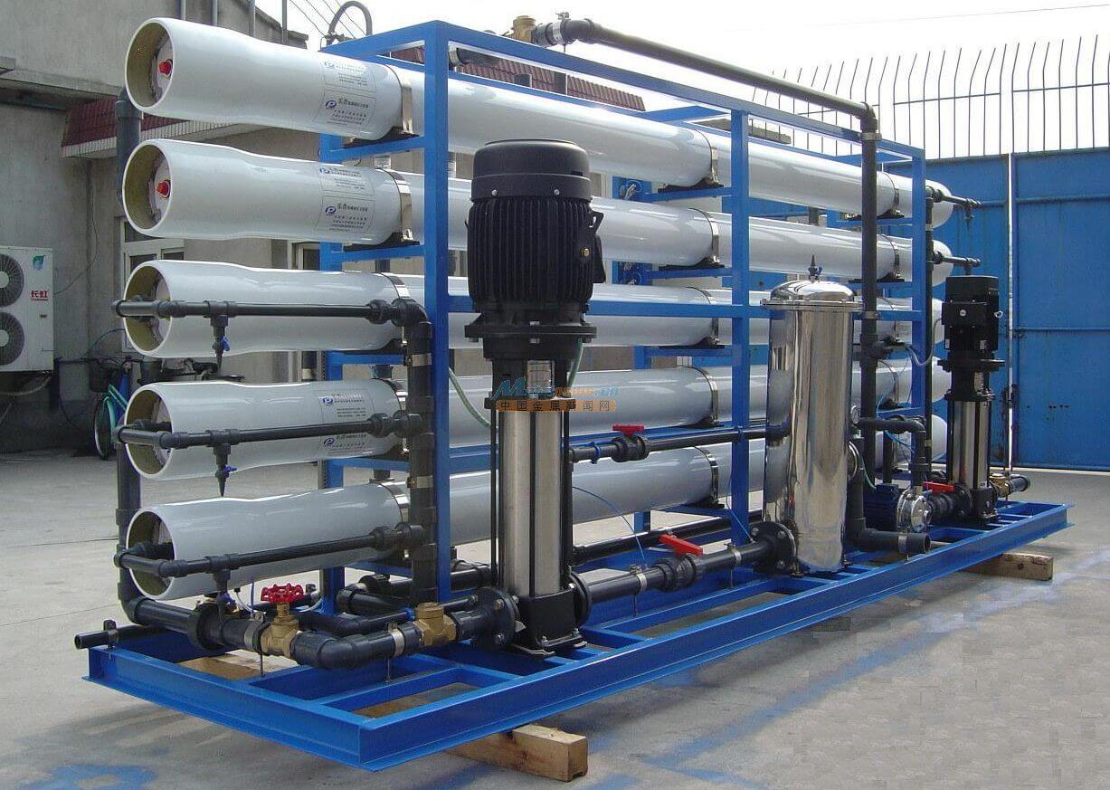 Figure 3 Skid-mounted brackish water reverse osmosis system.